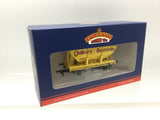 Bachmann 37-510 OO Gauge 24T Ore Hopper 'Cadbury Bournville' Yellow