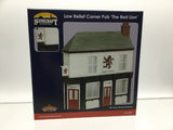 Bachmann 44-0201 OO Gauge Low Relief Corner Pub, The Red Lion
