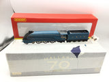Hornby R2684 OO Gauge 70th Anniversary Gold Plated 4468 Mallard