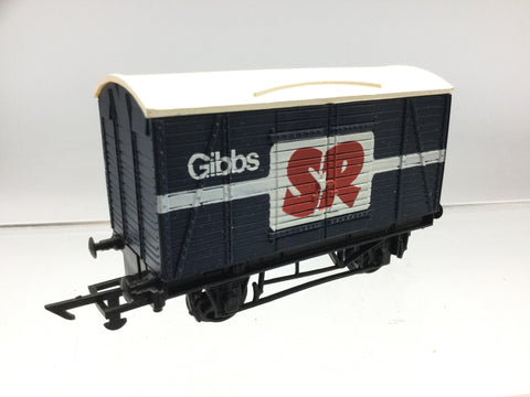 Graham Farish 12412 OO Gauge Twin Vent Van Gibbs SR