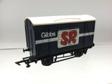 Graham Farish 12412 OO Gauge Twin Vent Van Gibbs SR