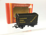Hornby R241 OO Gauge Refrigerated Van Yorkshire Dales Railway