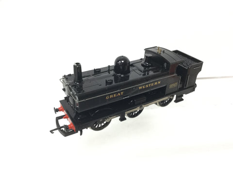 Hornby R158 OO Gauge GWR Black Pannier Tank 2747