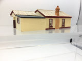 Graham Farish 42-087 N Gauge Bluebell Waiting Room
