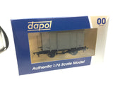 Dapol 4F-011-027 OO Gauge Ventilated Van BR Grey 183311