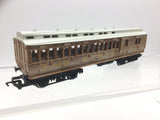 Hornby R449 OO Gauge LNER Clerestory Brake 3rd Coach 1475