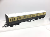 Hornby R4030A OO Gauge GWR Suburban B Set Coach  6904