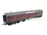 Airfix 54210 OO Gauge BR Maroon Centenary Brake Coach W4576