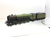 Graham Farish 372-385 N Gauge LNER Apple Green A2 Class 525 AH Peppercorn