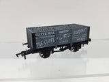 Dapol 4F-051-009 OO Gauge 5 Plank Wagon Cliffe Hill Stone