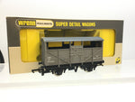 Wrenn W4630A OO Gauge GWR 8t Cattle Wagon 103240