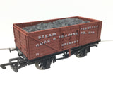Dapol B396 OO Gauge 7 Plank Wagon Steam Trawlers, Grimsby