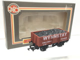 Dapol B306 OO Gauge 5 Plank Wagon Wynnstay, Ruabon