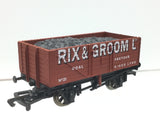 Dapol B540 OO Gauge 7 Plank Wagon Rix & Groom, King's Lynn