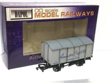 Dapol/Buffers OO Gauge Gunpowder Van Axminster Carpets