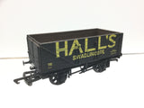 Dapol B182 OO Gauge 7 Plank Wagon Hall's, Swadlincote