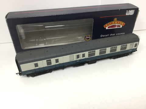 Bachmann 39-075A OO Gauge BR Blue/Grey Mk 1 BSK Coach M35040