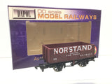 Dapol B395 OO Gauge 7 Plank Wagon Norstand, Grimsby