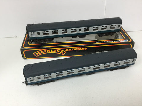 Mainline 37-103 OO Gauge BR Mk 1 Coach Blue/Grey M25454 x2