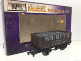 Dapol B554 OO Gauge 7 Plank Wagon Wrights, Colchester