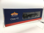 Bachmann 35-202 OO Gauge LNER V2 60847 'St Peter's School' BR Lined Green (Late Crest