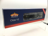 Bachmann 35-202SF OO Gauge LNER V2 60847 'St Peter's School' BR Lined Green (Late Crest)