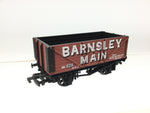 Bachmann 33-101A OO Gauge 7 Plank Wagon Barnsley Main