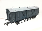 Dapol B753 OO Gauge BR Bluew Fruit D Wagon - WEATHERED