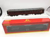 Hornby R4411 OO Gauge BR Hawksworth Brake 3rd Coach W2246W WEATHERED