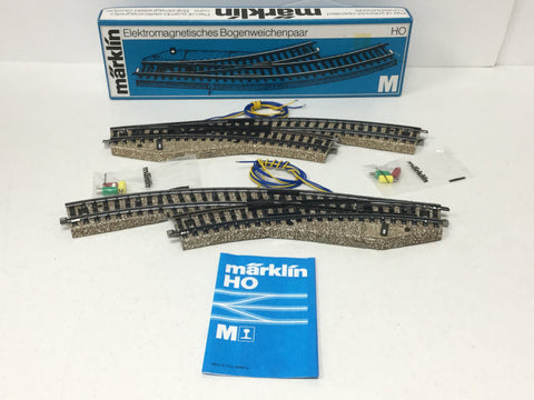 Marklin 5140 HO Gauge M Track Pair Curved Electric Points (NEW)