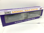 Dapol 4F-020-023 OO Gauge GWR Cattle Wagon Twin Pack 13821/13826