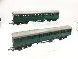 Triang R222/R223 OO Gauge BR 9" Suburban Coach x2