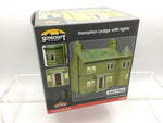 Bachmann 44-0084 OO Gauge Hampton Lodge with Lights