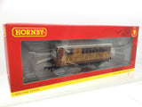 Hornby R40106 OO Gauge GNR, 4 Wheel Coach, Brake 3rd Class, Fitted Lights, 399 - Era 2