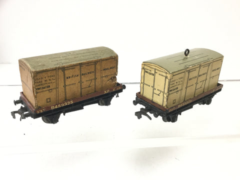 Hornby Dublo 32088 OO Gauge Low Sided Wagon w Container B459325