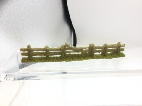 Javis PF5 OO Gauge Weathered Fence with Gate (LIGHT BROWN)