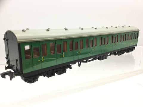 Hornby Dublo 4081 OO Gauge BR Green Suburban Composite Coach S46291 (L2)