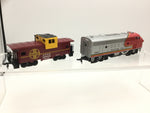 Bachmann 61600 HO Gauge Santa Fe  EMD F9 Loco and Caboose Set