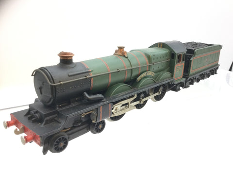 Wrenn W2221 OO Gauge BR Green 4075 Cardiff Castle