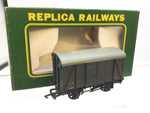 Dapol B15 OO Gauge GWR (SR Style) 12t Box Van 144888 Weathered