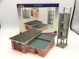 Bachmann 44-075 OO Gauge Fire Station