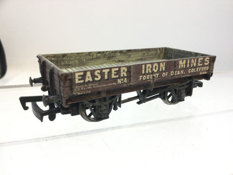 Bachmann 33-450A OO Gauge 3 Plank Wagon Easter Iron Mines, Forest of Dean Weathered