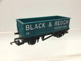 Hornby OO Gauge Blue Mineral Wagon 'Black & Reoch'