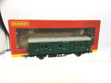 Hornby R4340A OO Gauge SR Passenger Brake Van C 763