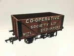 Bachmann 37-150Z OO Gauge 8 Plank Wagon Co-operative Society