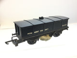 Triang T146 TT Gauge Track Cleaning Wagon