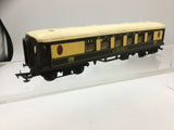 Triang R228 OO Gauge Pullman Coach Anne