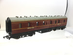 Bachmann 34-327 OO Gauge LMS 50' Parcels Van Maroon 31250