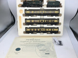 Hornby R2372M OO Gauge BR Royal Duchy Train Pack
