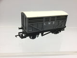 Hornby R470 OO Gauge LMS Cattle Wagon 23716